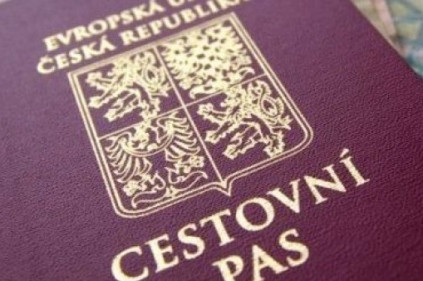 How to become a Czech citizen?