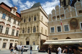 Famous houses in Prague