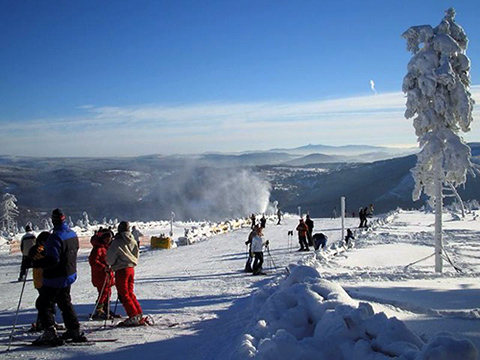 Czechs prefer domestic mountains in winter